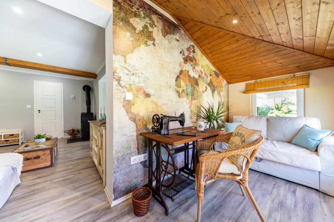 Berrybay Holidayhome Balatonkeresztur Bagian luar foto
