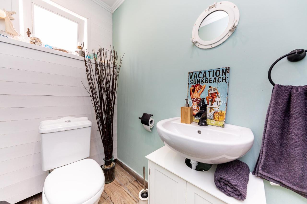 Berrybay Holidayhome Balatonkeresztur Bagian luar foto